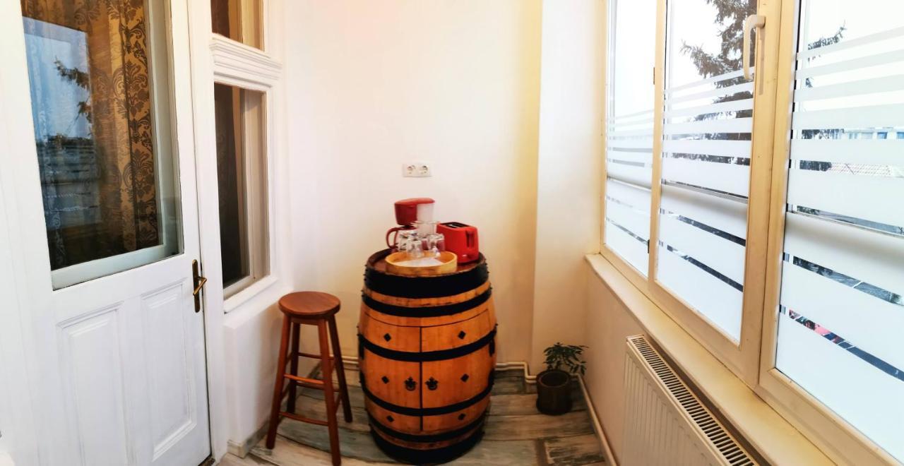 Апартаменты Apartament Hunter Клуж-Напока Экстерьер фото