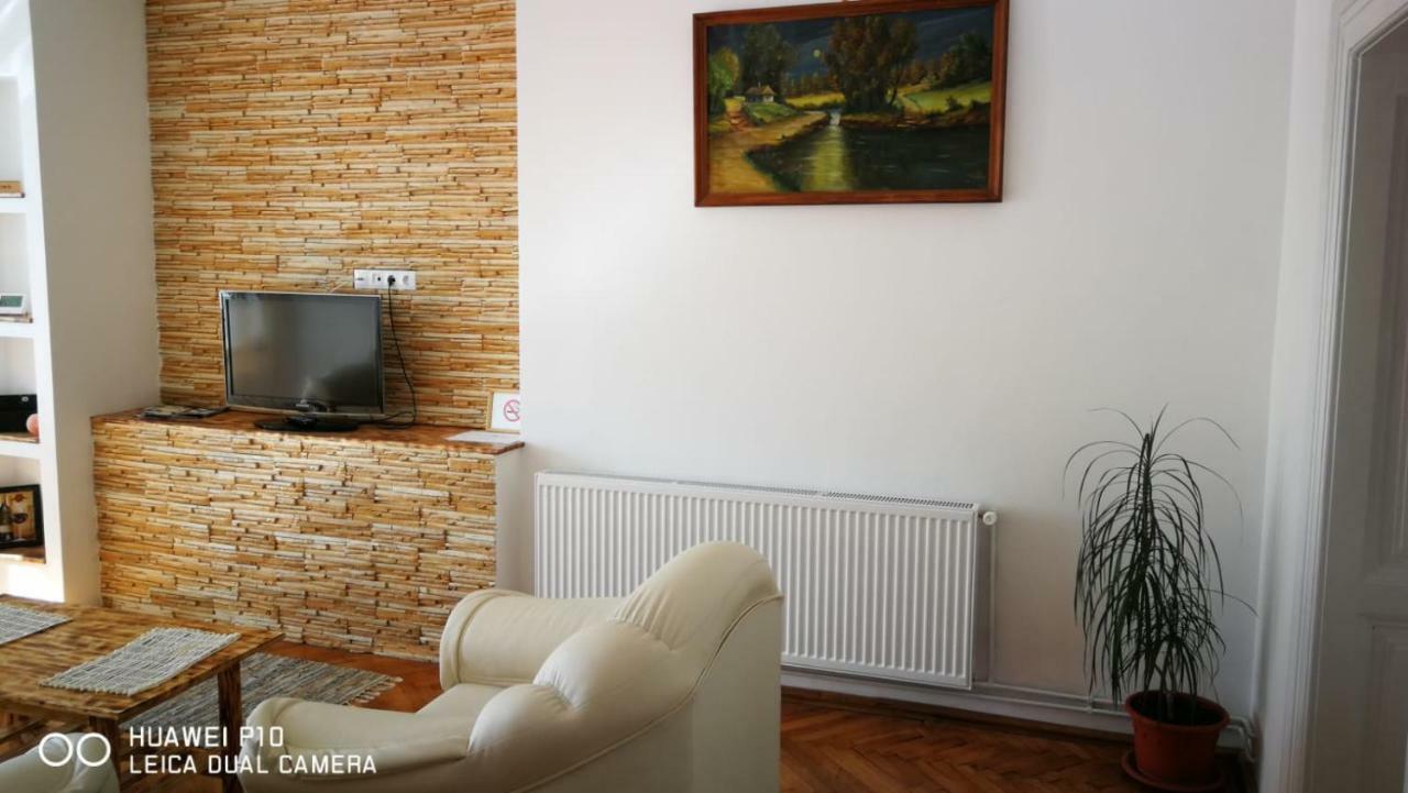 Апартаменты Apartament Hunter Клуж-Напока Экстерьер фото